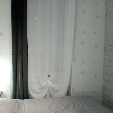 Le Petit Saint Bernard Apartment Dijon Exterior photo